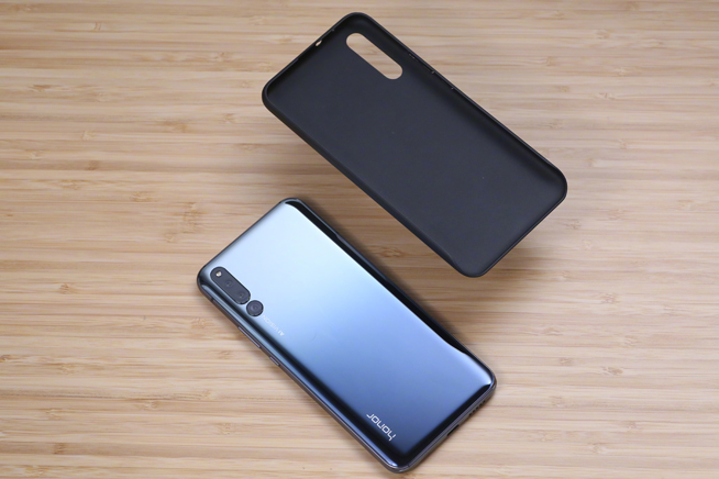 趙明再曝榮耀Magic2：滑蓋也能帶殼 藍色版低調(diào)亮相