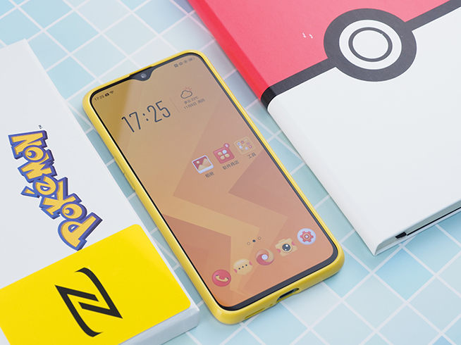 OPPO R17 Pro皮卡丘十萬(wàn)伏特保護(hù)殼開箱：萌力十足 無(wú)法拒絕