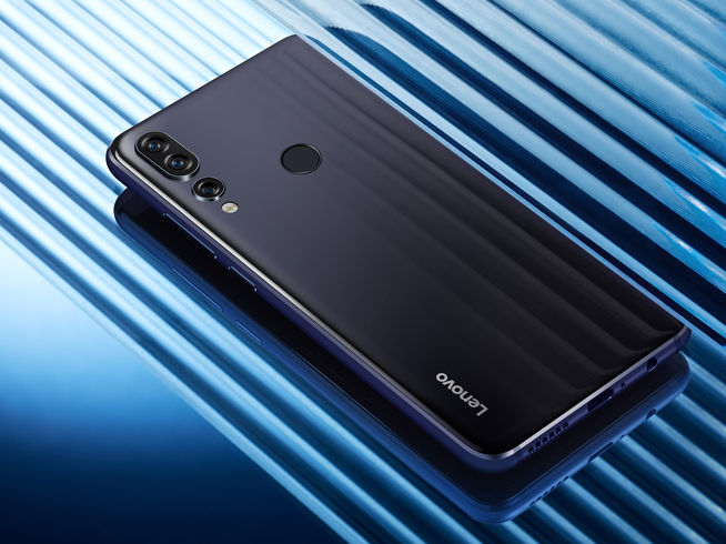 聯(lián)想Z5s繼續(xù)懟小米8：變焦三攝 微孔屏助屏占比高達92.6%