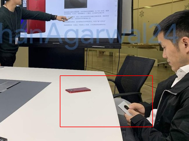 一加手機(jī)7提前曝光？后置鏡頭組搶鏡 最快明年5月來襲