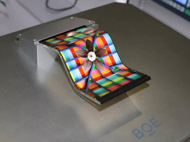 京東方秀數(shù)據(jù)：出貨超三星LG 股價持續(xù)上漲或?qū)⒗^續(xù)逆襲