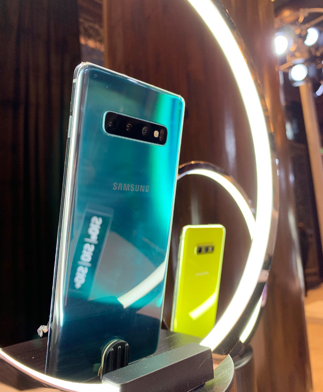 霸氣和殺氣都有了 三星S10系列與Fold折疊屏手機(jī)登陸中國(guó)