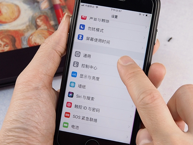 在iPhone上快速輸入特別字符或短語？這個內(nèi)置功能就能實現(xiàn)