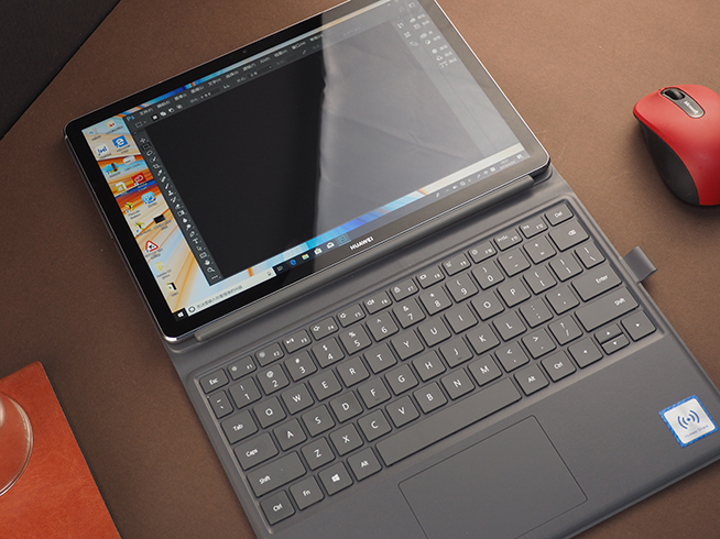 華為MateBook+E體驗：全天在線+隨時辦公