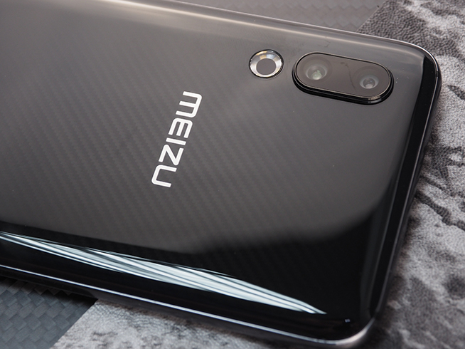 魅族16s開箱：驍龍855性能保證 對稱式全面屏提升顏值