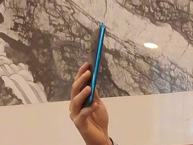 紅米K20對標(biāo)榮耀20?官方解釋命名在向華為學(xué)習(xí) 要做旗艦殺手