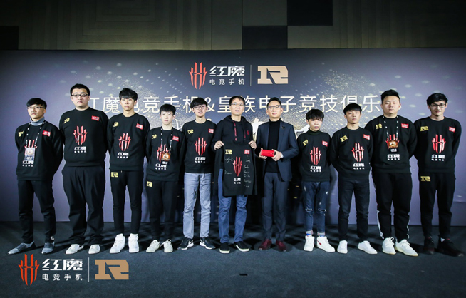 年度性能王降幅超千元 游戲神器紅魔Mars手機(jī)618大促開(kāi)啟