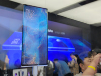 一億像素相機四面環繞屏MIX Alpha領銜！小米發布多款新品