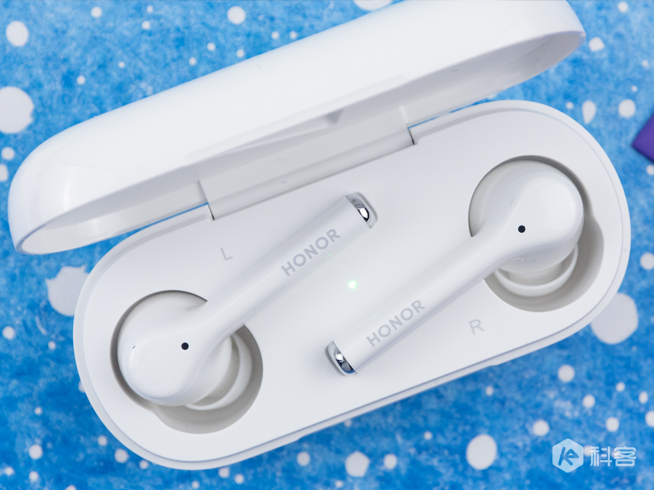 降噪媲美AirPods Pro，價(jià)錢不到一半！榮耀FlyPods 3評(píng)測(cè)