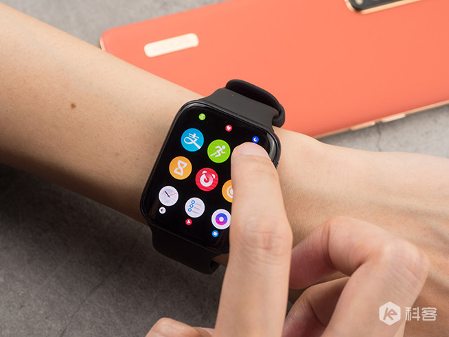 OPPO Watch一周體驗(yàn)評(píng)測(cè)：三大特色創(chuàng)新連果粉也羨慕