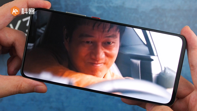 Redmi K30 Pro變焦版上手:全方位碾壓友商 2999元起超香