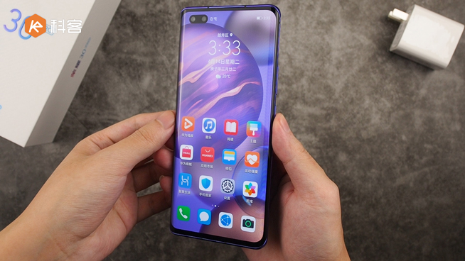 榮耀30 Pro上手體驗(yàn)：霓影紫特別設(shè)計(jì)愛(ài)了 50倍潛望式長(zhǎng)焦實(shí)在穩(wěn)