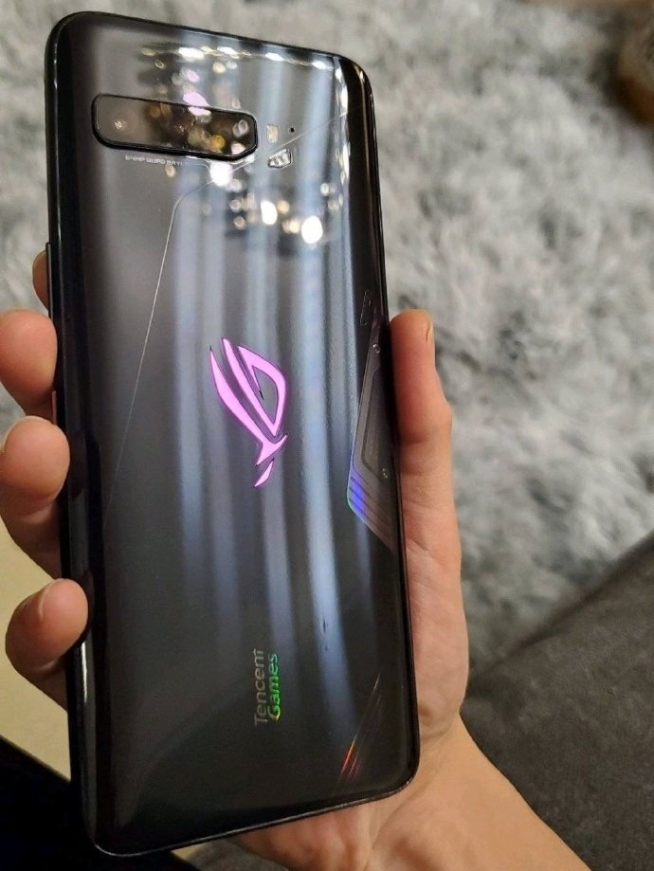 誰才是游戲手機新皇？ROG/拯救者新旗艦確認月底先后發(fā)