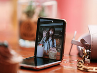 潮流新icon，折疊屏新貴三星Galaxy Z Flip 5G來襲