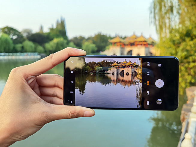 手機(jī)如何拍出媲美專(zhuān)業(yè)器材的紀(jì)錄片？高通驍龍影像展我們找到了答案