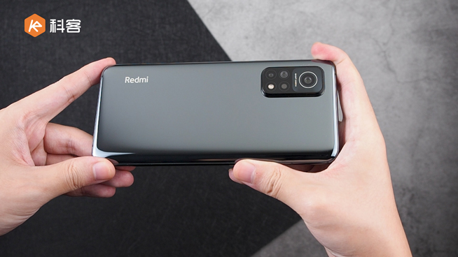 Redmi K30S至尊紀(jì)念版上手：難搶是真難搶 但LCD屏永不為奴！