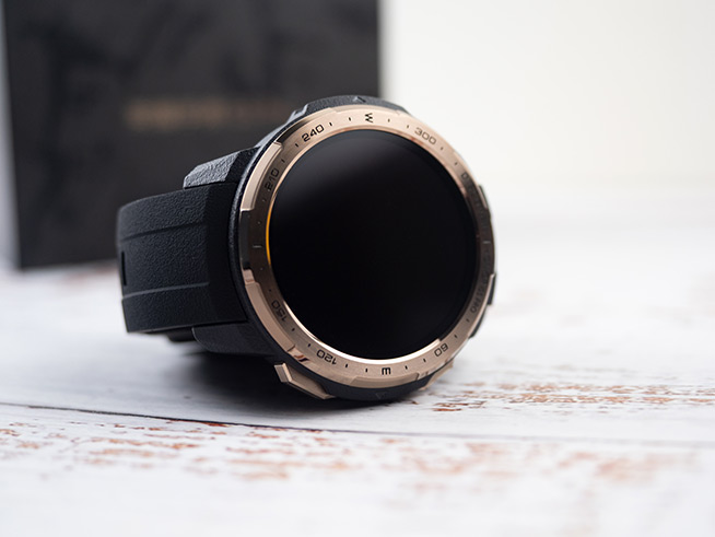 榮耀手表GS Pro秘境星空評測：高顏值私教，半個月不用充電