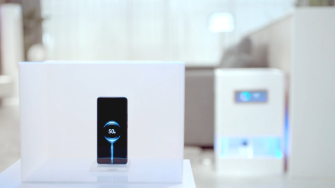 小米發(fā)布隔空充電黑科技：遠距離5瓦充電！無感充電體驗實在太爽了