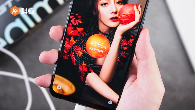 realme GT Neo上手：1799元起射門！天璣1200香不香？