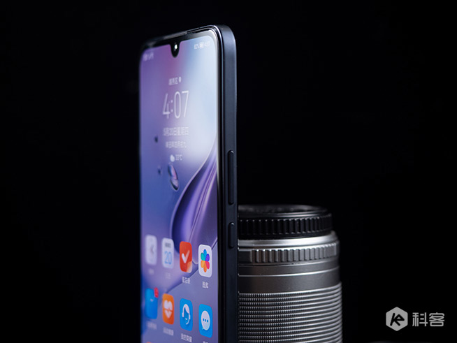 榮耀Play5評測：疾速66W超級快充真香，輕薄與均衡兼顧