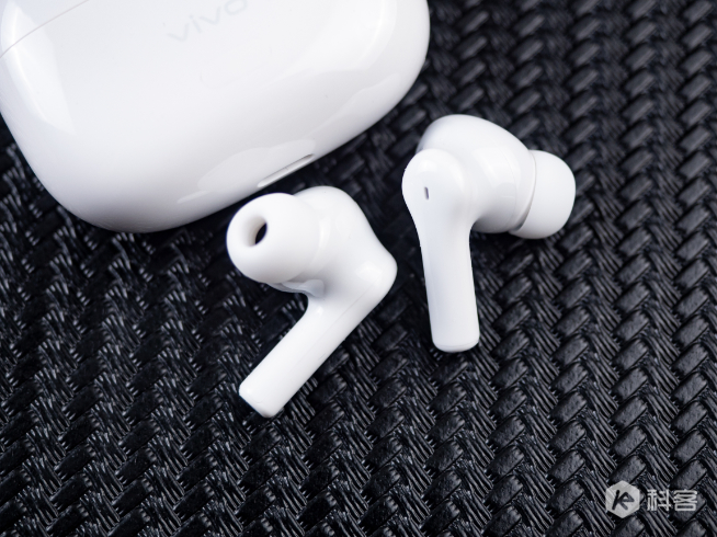 vivo TWS 2無(wú)線降噪耳機(jī)體驗(yàn)：499元物超所值！智能動(dòng)態(tài)降噪優(yōu)秀