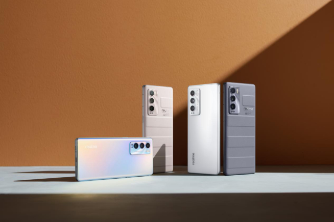 realme全球銷量最快破億:行業(yè)黑馬名副其實(shí) 未來目標(biāo)2個(gè)億!