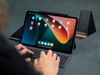 小米平板5 Pro上手玩：影音娛樂>生產(chǎn)力！2499元起真香嗎？