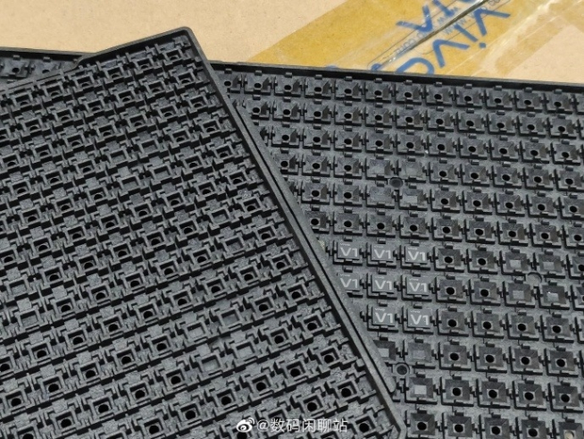 vivo X70 Pro+曝光:三主攝后置驚艷!首發(fā)V1自研芯片