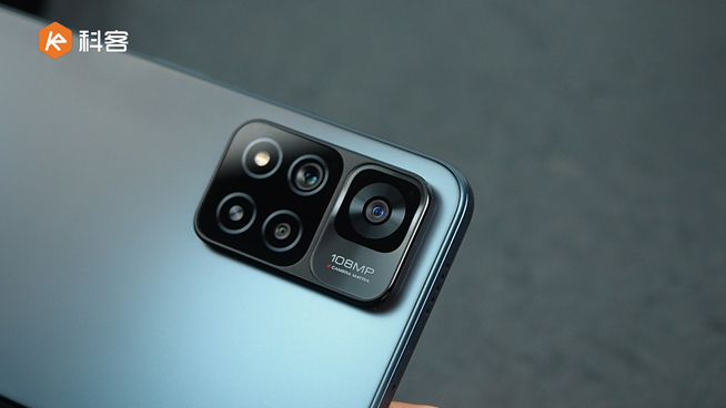 120W秒充精準拿捏對手！Redmi Note 11 Pro+上手體驗