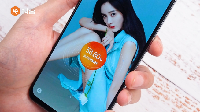 真我GT Neo2T上手：千元六邊形戰(zhàn)士！天璣1200-AI拍攝更有勁