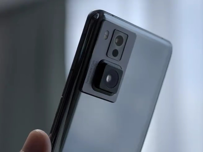 OPPO自研可伸縮鏡頭亮相：防水抗跌光學(xué)變焦！后置又玩出新花樣了？