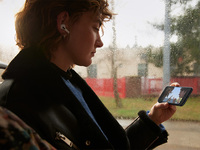 iPhone SE3銷量低迷遭蘋果接連砍單，上市一個(gè)月為何降價(jià)這么多？