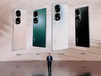  美與高性能兼得！榮耀70系列發(fā)布，36個(gè)月老化率僅2.4%