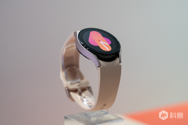 細(xì)節(jié)升級(jí)更輕盈！三星Galaxy Z Fold4/Flip4現(xiàn)場(chǎng)上手