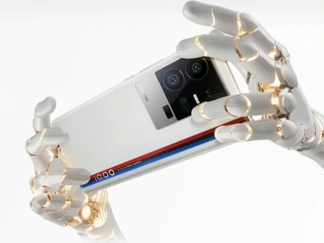 iQOO 11系列被曝12月2日發(fā)布：云階設計回歸！一年三更瘋狂背刺？