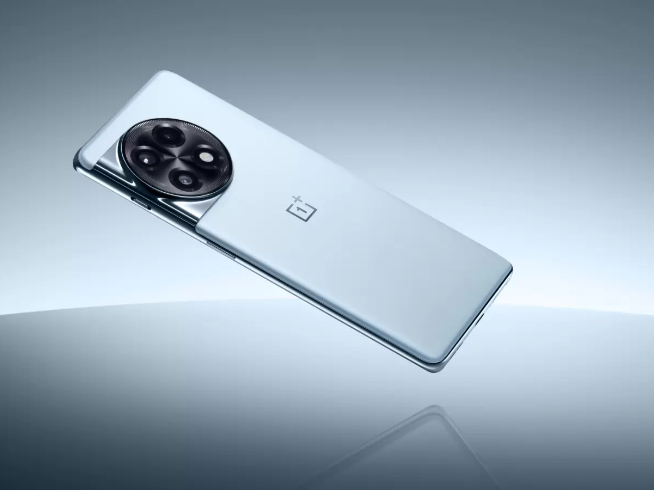 一加Ace2定檔2月7日發(fā)布：滿血驍龍8+加持！但還是在套娃？