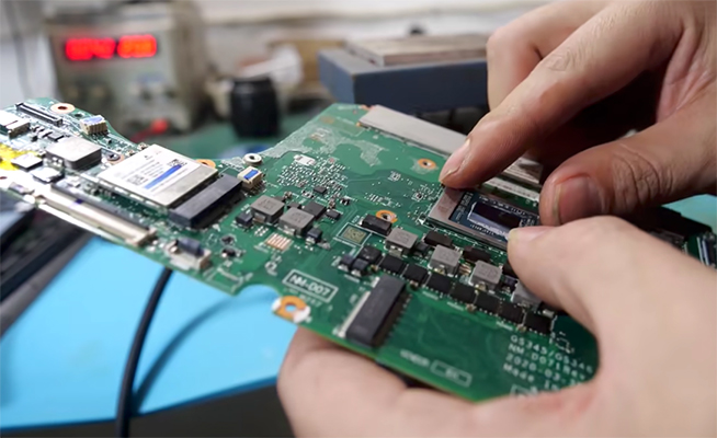 聯(lián)想小新筆記本“低溫錫膏”纏身，會是下一個小米11？