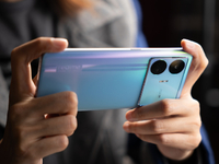 真我GT Neo5 SE開箱：第二代驍龍7+！1999元又射爆Redmi