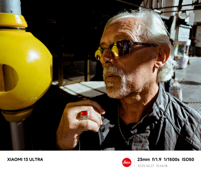 小米13 Ultra定檔4月18日：徠卡鏡頭真光學(xué)！完勝友商旗艦數(shù)碼味