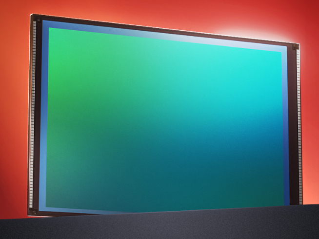 盧偉冰接棒雷軍發(fā)布小米14 Ultra：幾乎推倒重做！影像很頂春節(jié)后見