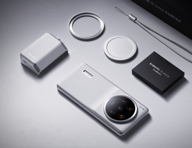 盧偉冰接棒雷軍發(fā)布小米14 Ultra：幾乎推倒重做！影像很頂春節(jié)后見