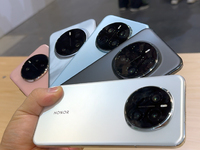 價(jià)格比友商厚道？榮耀Magic7系列初體驗(yàn)，保時(shí)捷設(shè)計(jì)版下月見(jiàn)