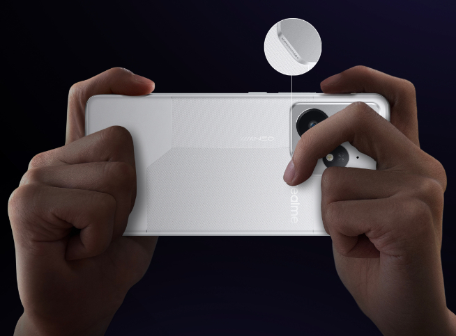 首發(fā)7000mAh泰坦電池！真我Neo7售價偷跑2099元起？