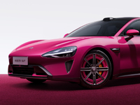 小姐姐首選新配色？小米SU7小米15周年限定色璀璨洋紅登場！