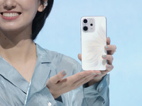 OPPO手機(jī)漲價(jià)耳機(jī)抄襲翻車？Reno14系列發(fā)布，OPhone玩新花樣