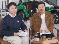 雷軍新年直播：2025年小米汽車交付超41萬輛，達成1萬人高階駕駛培訓