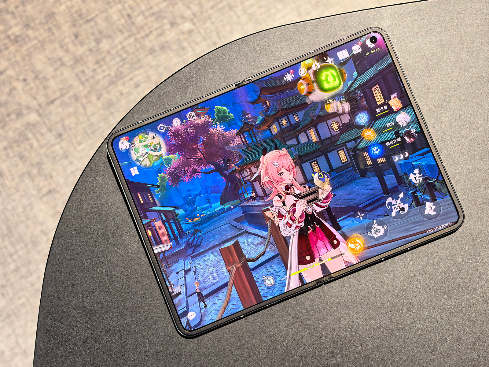 劃時代的折疊屏？華為Pura X Max詳細評測：一臺頂三臺！