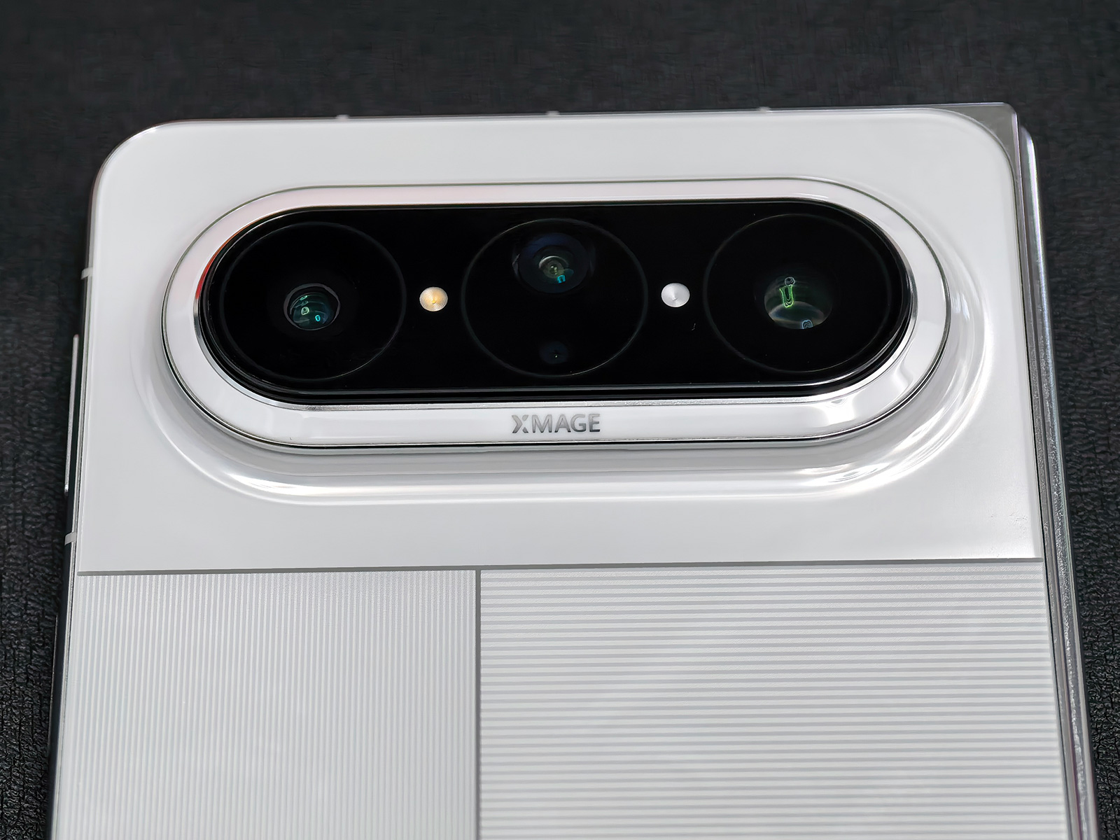 劃時代的折疊屏？華為Pura X Max詳細評測：一臺頂三臺！